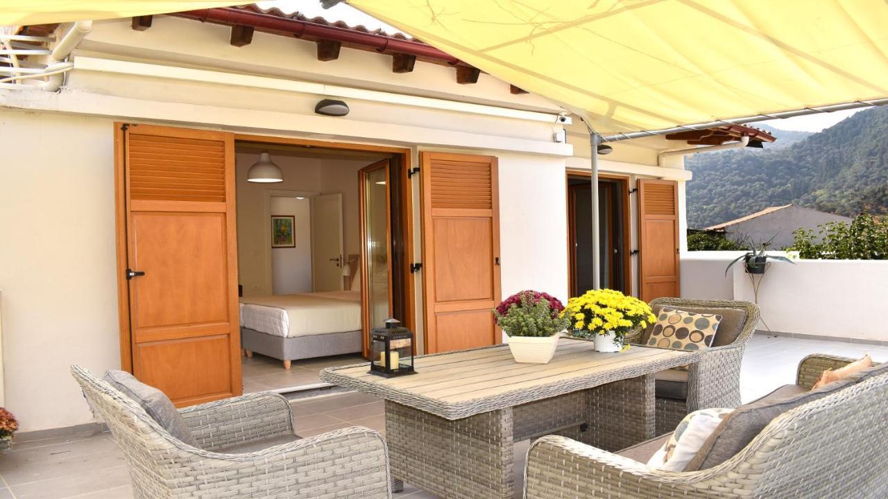 Platanus House Villa Meskla Kültér fotó